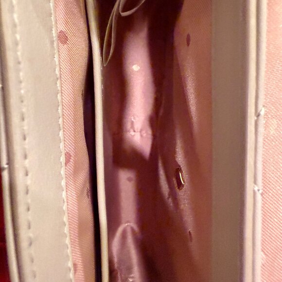 KATE SPADE NEW YORK QUILTED LIGHT TAUPE SILVER CHAIN BAG SMALL LIKE NEW - Picture 14 of 15